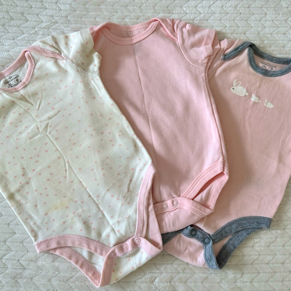 ONESIE BUNDLE | Moon and Back | Organic Short Sleeve Onesies | 3-6 months